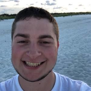 Meet your Posher, Easton